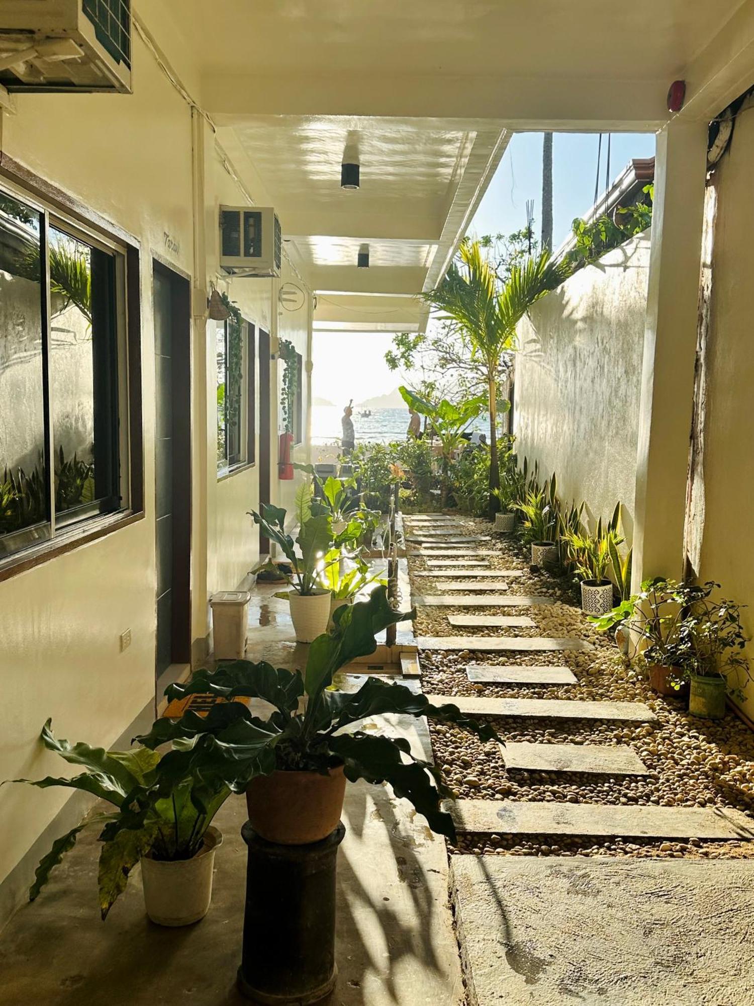 Panari Lodge 爱妮岛 外观 照片